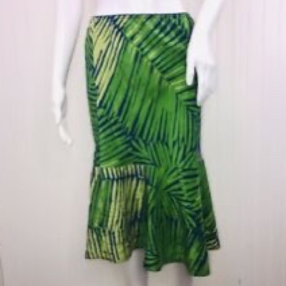 Express Dresses & Skirts - EXPRESS 100% Silk Skirt Vibrant colors Like New